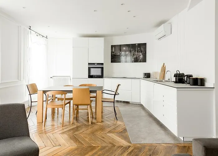 Sweet Escape Apartment *